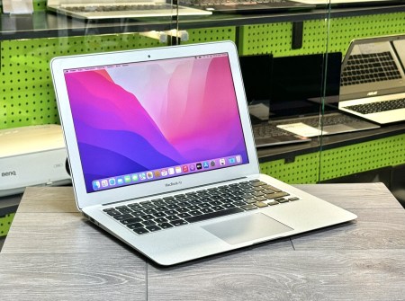 Macbook Air A1466 2015